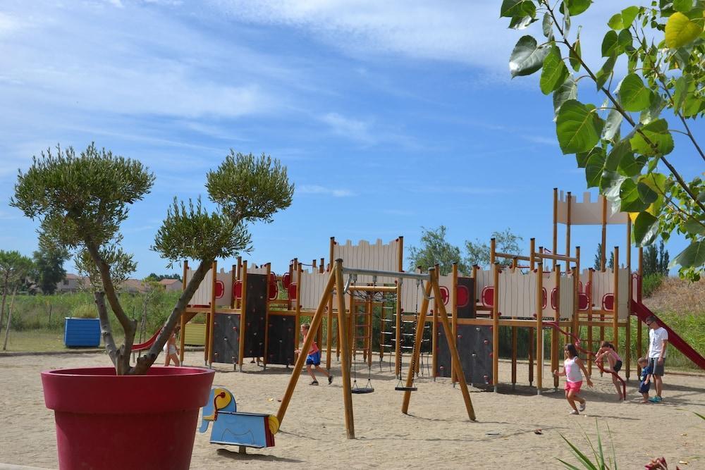 Camping Les Salisses - Maeva Vias Extérieur photo